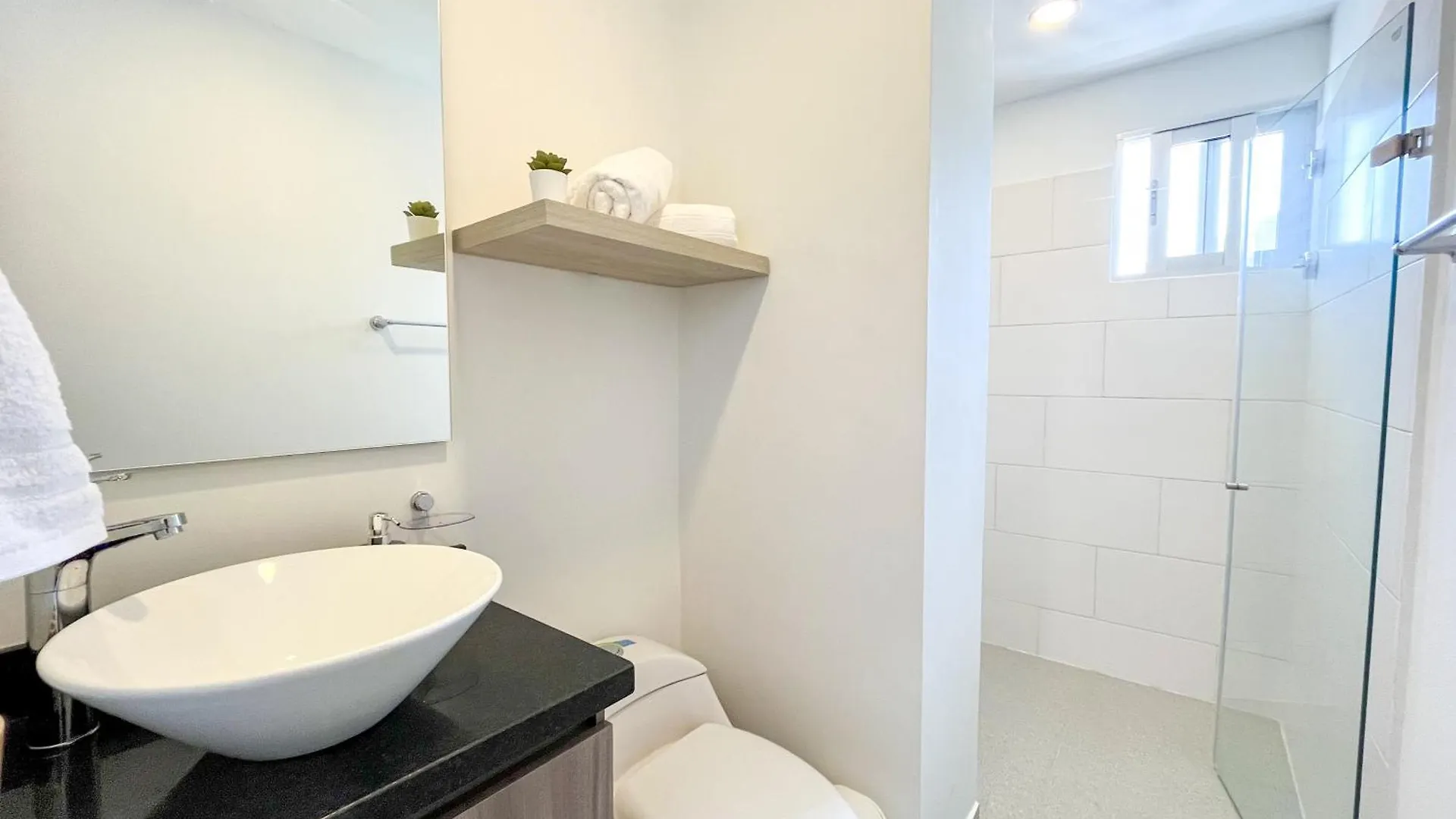Apartamento Para Estrenar Tipo Loft Skytower Gaira Apartment