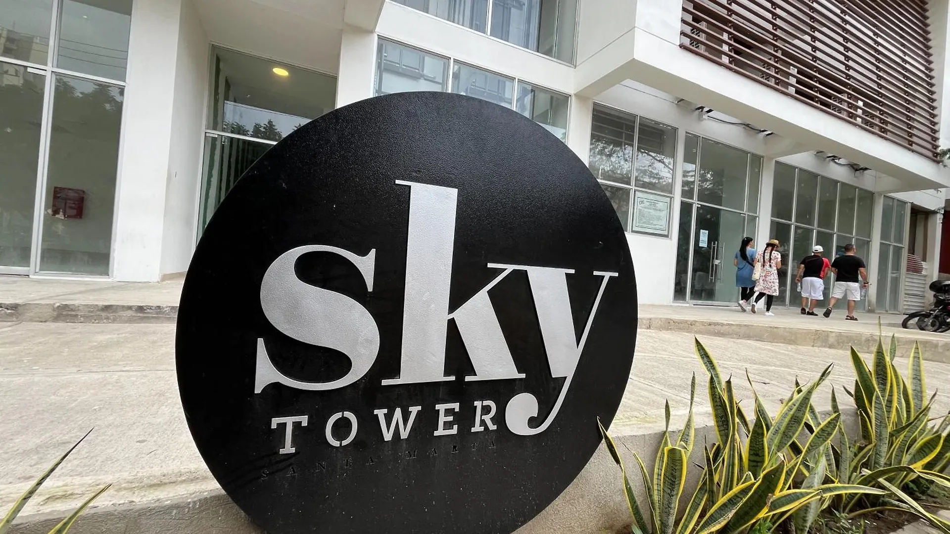 Apartment Apartamento Para Estrenar Tipo Loft Skytower Gaira Colombia