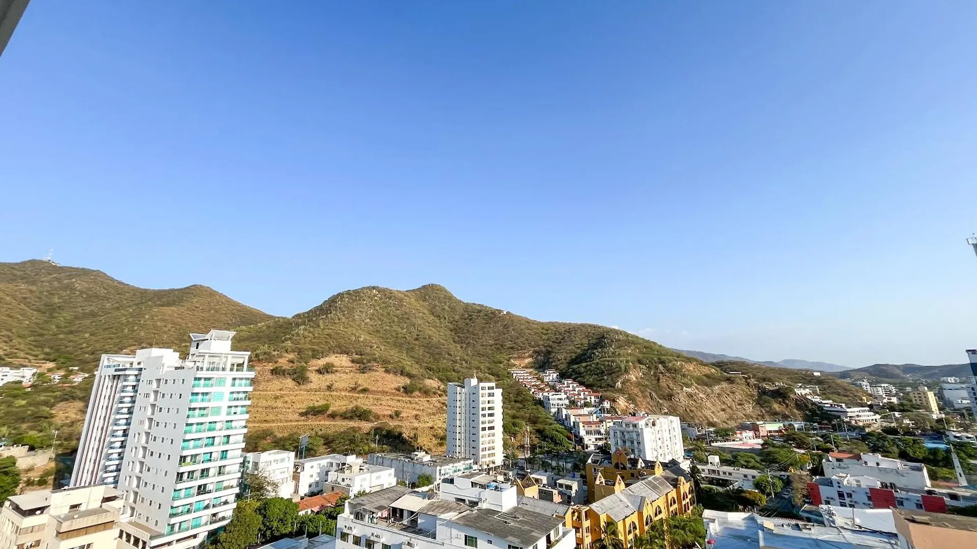 Apartamento Para Estrenar Tipo Loft Skytower Gaira Apartment